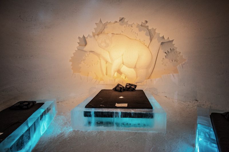 Take a look Inside the Stunning ‘Games of Throne’ Ice Hotel in Finland 