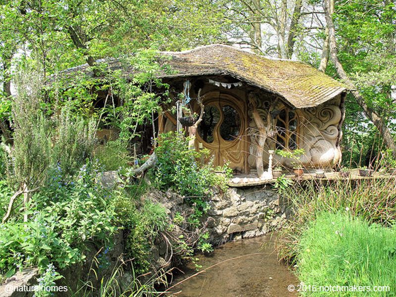 10 Best Cob Houses the Benefits of Building One 10 Best Cob Houses the Benefits of Building One