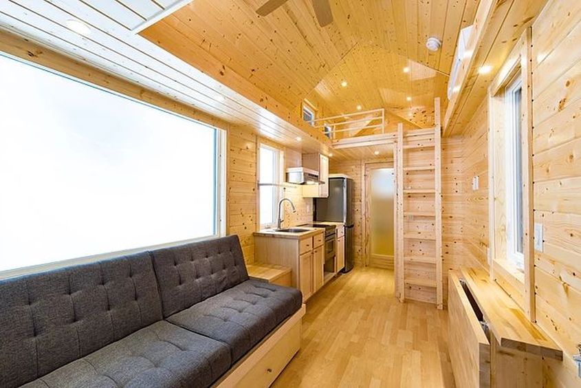 Tradition tiny house on wheels by Escape Traveler 