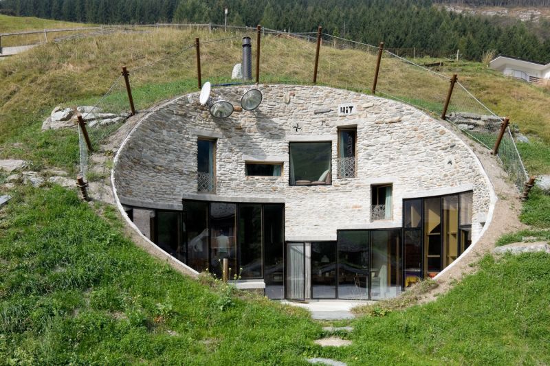 14 Earth Sheltered Homes From Around