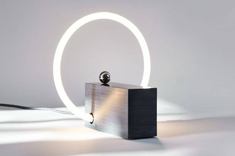 rlon_L3_table lamp