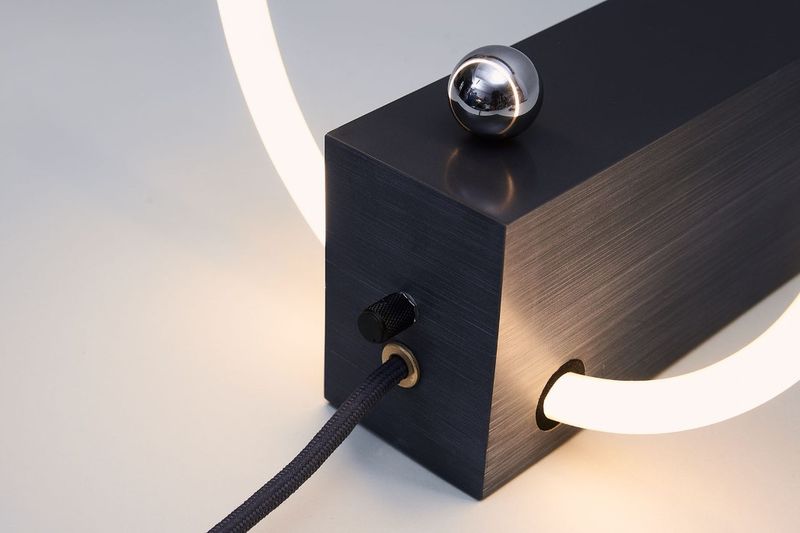 rlon_L3_table lamp