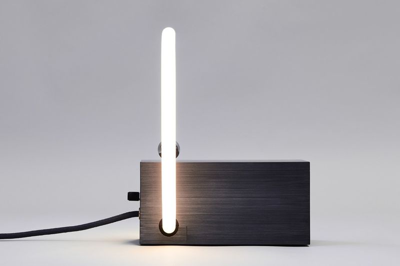 rlon_L3_table lamp