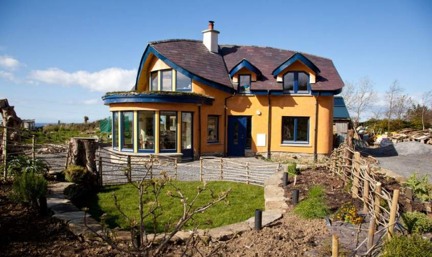 Why Cob  House is an Eco Friendly Building  Option