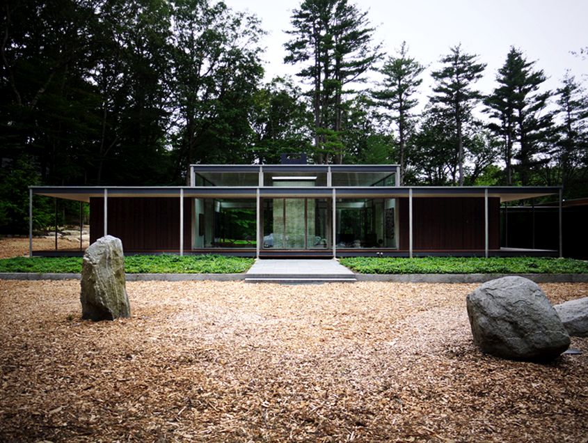 Glass-Wood House by Kengo Kuma