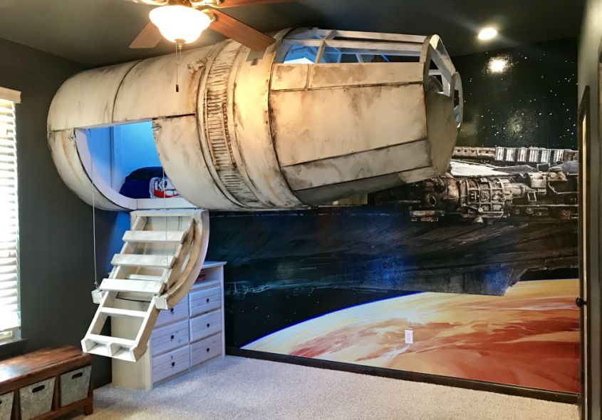 Millennium Falcon Bed - kids' bedroom