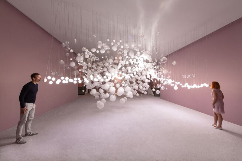This Interactive Lighting Installation Glows and Dims with Your Breath 