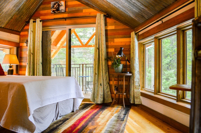 Montana Treehouse Retreat_3