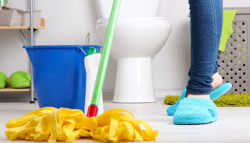 Keep your bathroom dry at home for cleanliness 