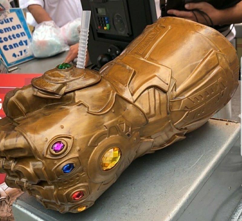 Infinity Gauntlet Souvenir Sipper Cup