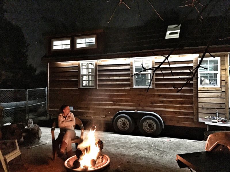 Man Builds High-Tech Tiny Home on Wheels with iPhone-Controlled Skylight