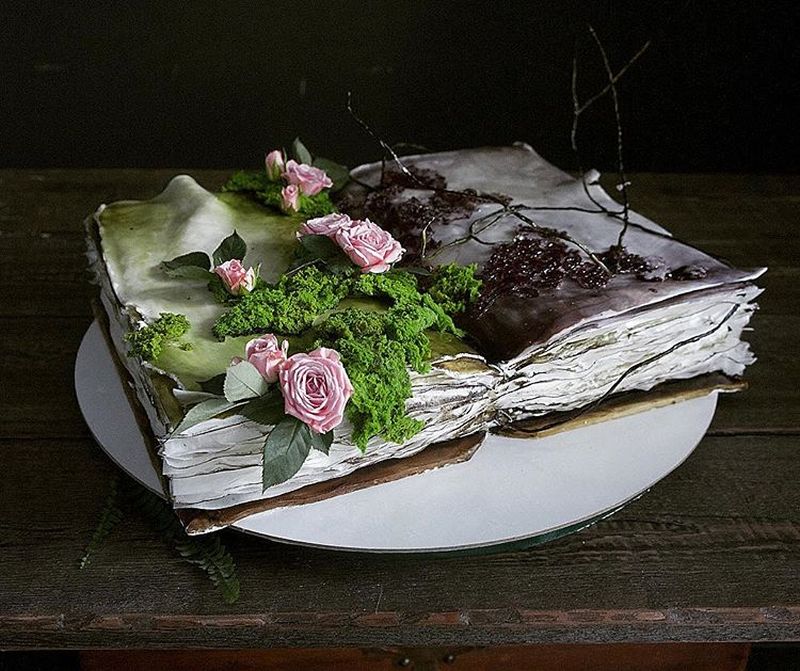 Beautifully-designed Cakes by Elena Gnut That’ll Give You Goosebumps