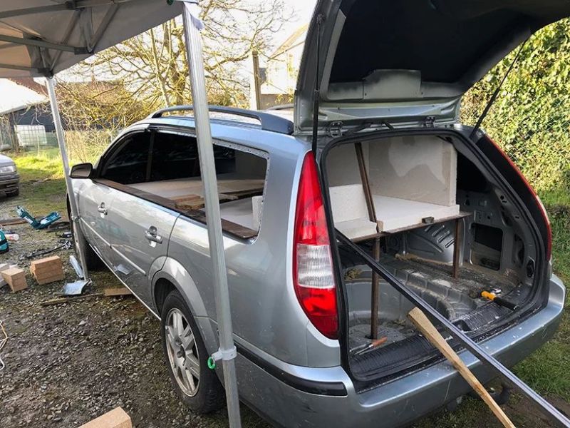 Benedetto Bufalino Turns Old Car into Wood-Fired Pizza Oven 