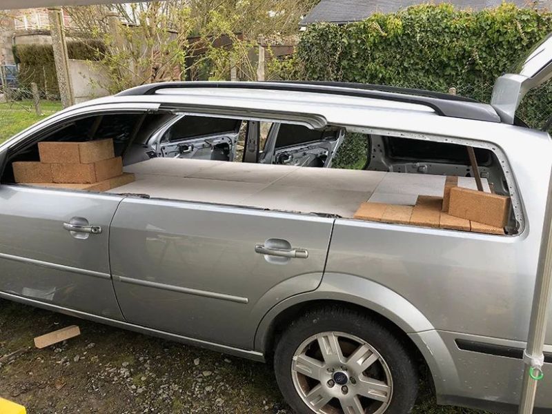 Benedetto Bufalino Turns Old Car into Wood-Fired Pizza Oven 