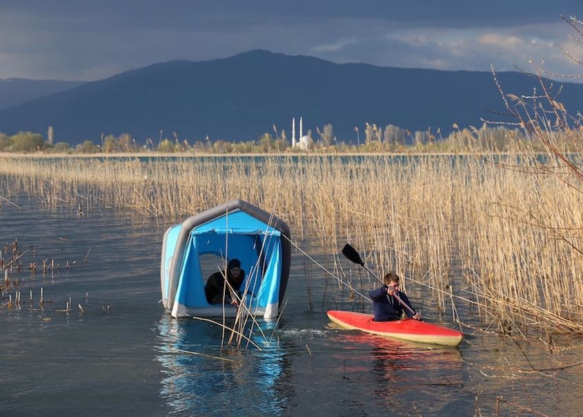 Inflatable Rooftop Tent Lets You Float over Water