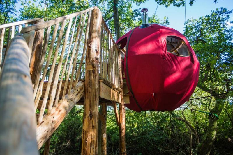 Goji Treehouse Rental in UK is Ideal for Couples