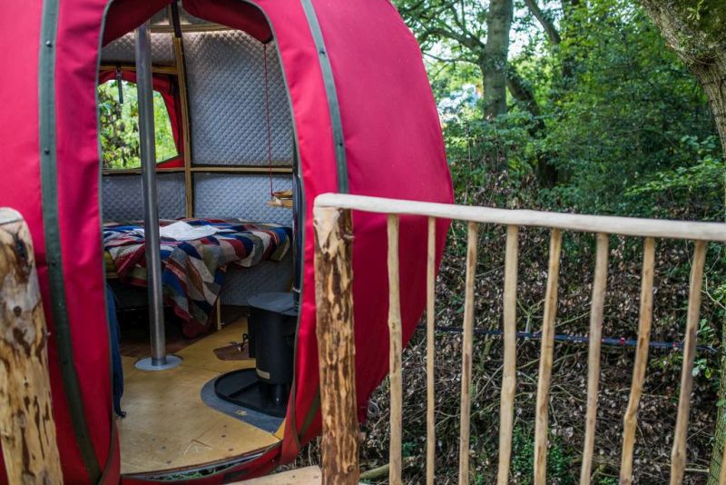 Goji Treehouse Rental in UK is Ideal for Couples