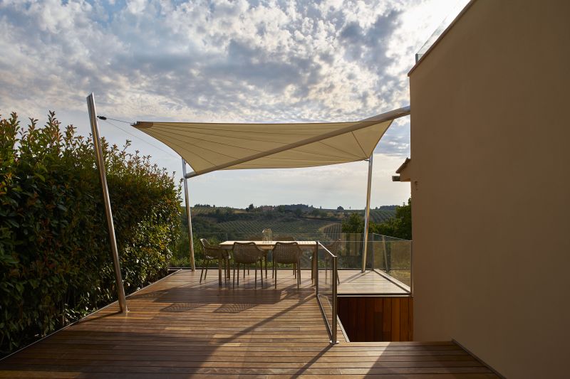 Kheope Motorized Shade Sails by KE Outdoor Design is Made from Nautical Fabric