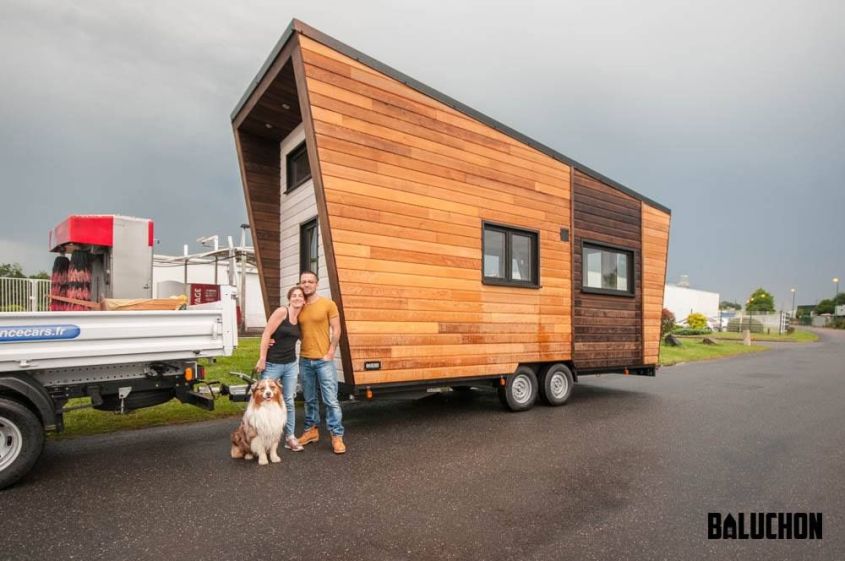 Baluchon Latest Intrépide Tiny House for Emilie, Damien and their Dog Janpol!