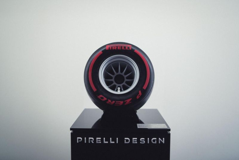 Pirelli P Zero Sound Bluetooth Speaker by iXOOST