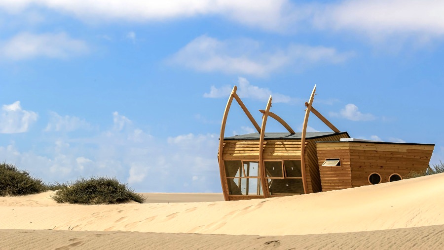 Shipwreck Lodge on Namibia’s Skeleton Coast_3