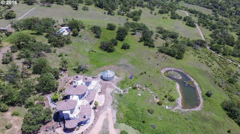 Shining Hand Ranch up for sale for $7.6 Million
