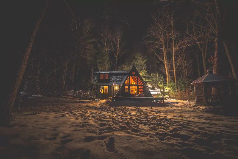 Rent This A-Frame Vacation Cabin in Catskills for $240/Night 