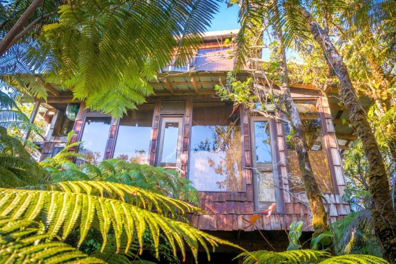 Volcano Treehouse by Skye in Hawaii can be Rented for $351 