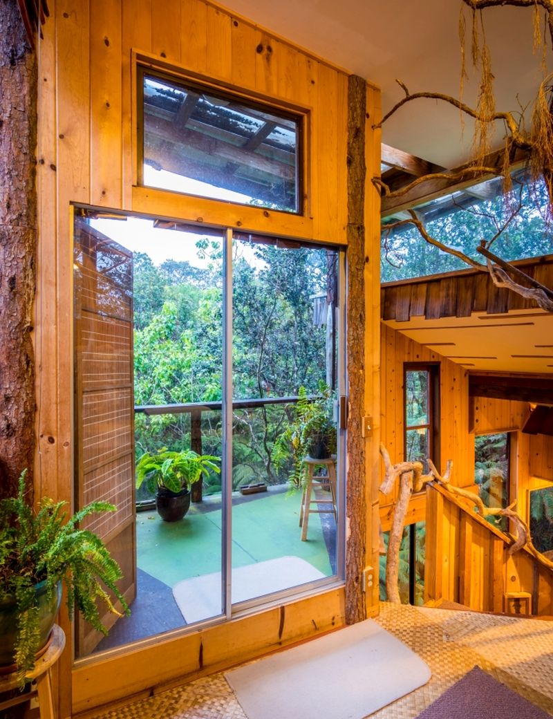 Volcano Treehouse by Skye in Hawaii can be Rented for $351 