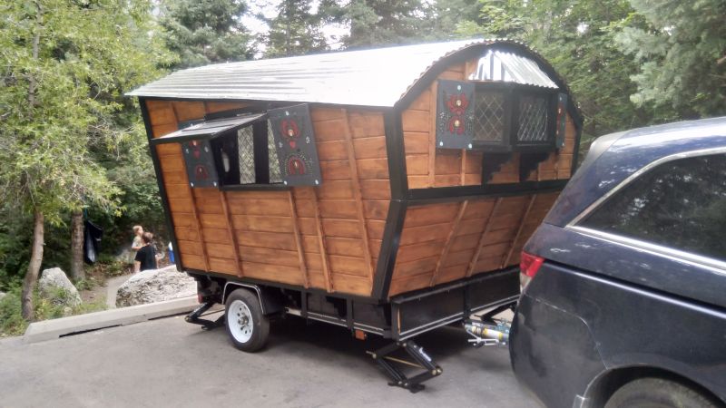 Woman Builds Gypsy Wagon on Her Own