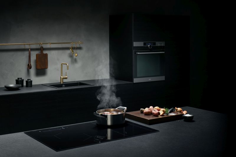 Electrolux to Launch Sensor-Enabled Induction Hob at IFA 2018