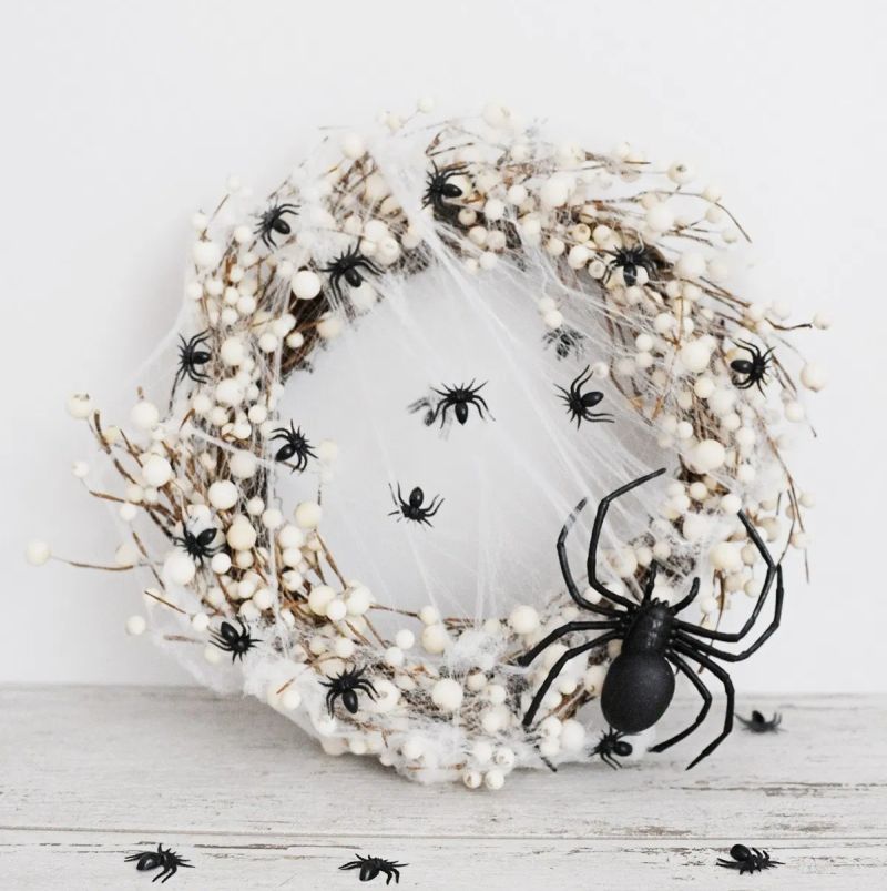 Spooky Spider Wreath
