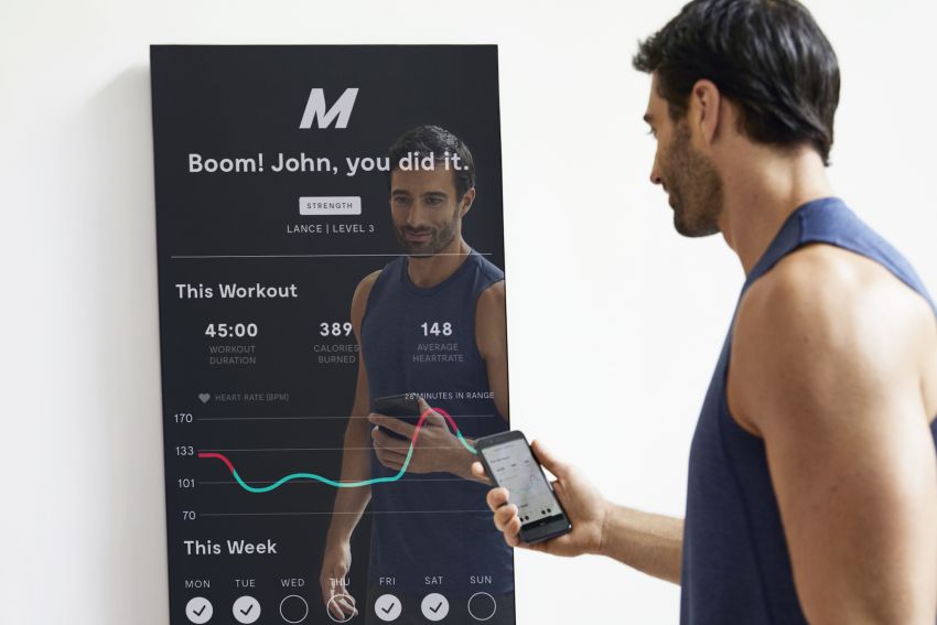 $1,500 smart mirror brings live fitness classes to your home