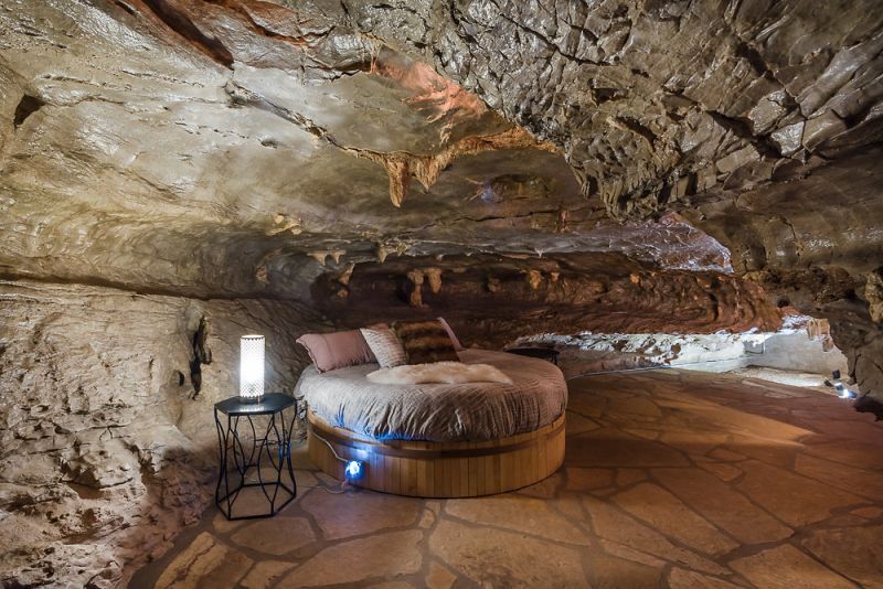 This Cave House in Arkansas can be Rented for $1,600 Per Night 