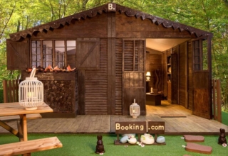 Chocolate-cottage