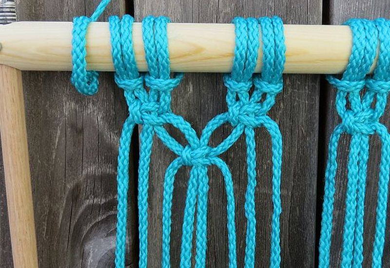 DIY Hammock You can Make with Macramé Rope