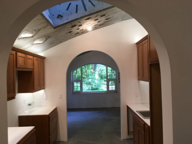 Man Builds Passive Hobbit House in New York 