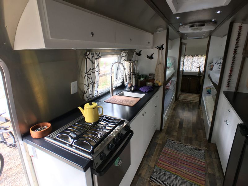This Renovated Airstream Trailer Houses a Family of Six_29