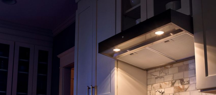 smart-range-hood-led-lights-whirlpool