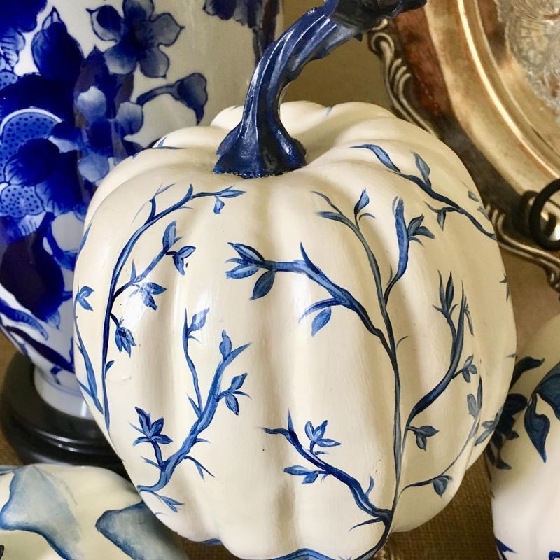 Chinoiserie Pumpkins are the Classiest Halloween Decorating Trend 