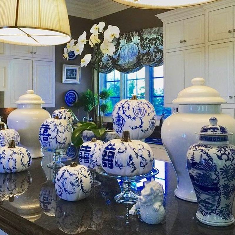 Chinoiserie Pumpkins are the Classiest Halloween Decorating Trend 