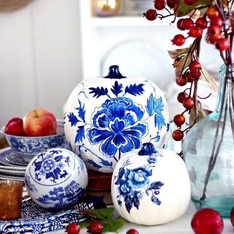 Chinoiserie Pumpkins are the Classiest Halloween Decorating Trend 