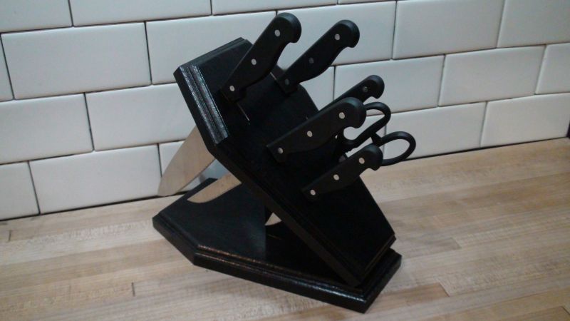 Coffin knife holder