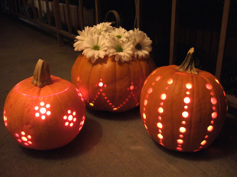 Jack-o'-lanterns Made Using Power Drill