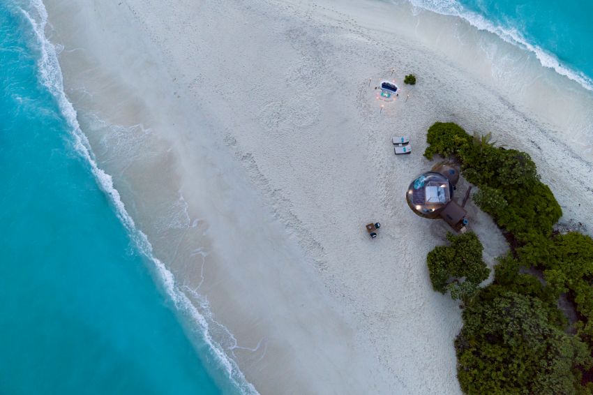 Finolhu Beach Bubble Tent - Glamping