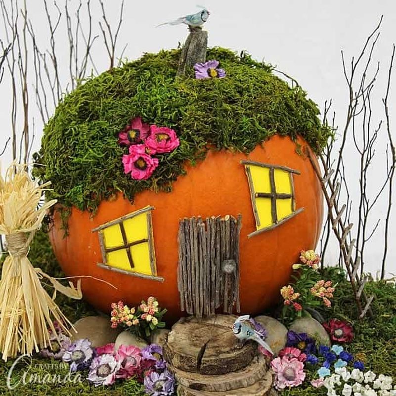 Ideas for DIY Pumpkin Fairy House /Garden for Halloween