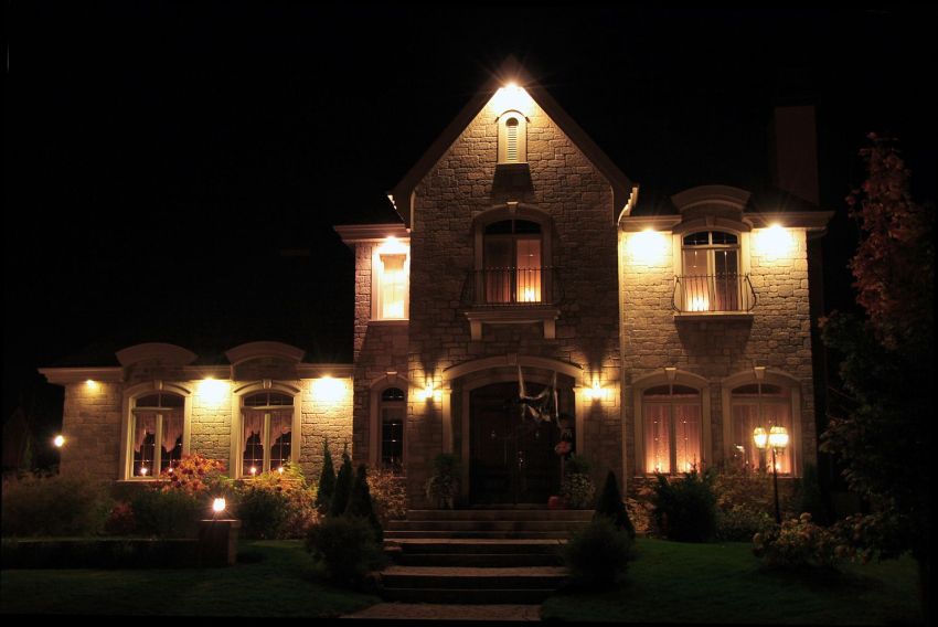 Things To Consider When Choosing Outdoor Lighting Consider When Choosing Outdoor Lighting