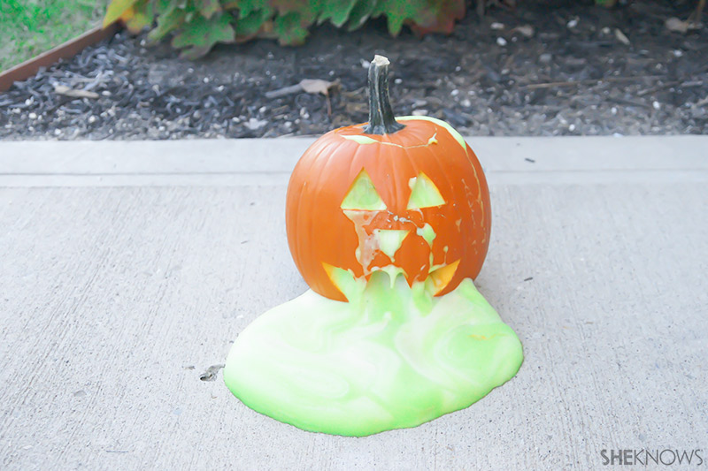 Oozing Carved pumpkin carving pattern halloween 