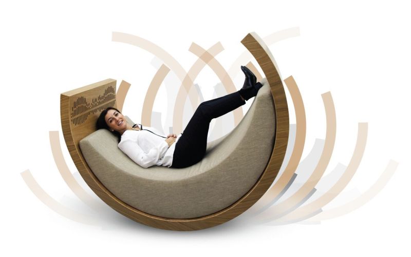 iBerço 2.0 Rocking Chair has Built-In Speakers and Screen 