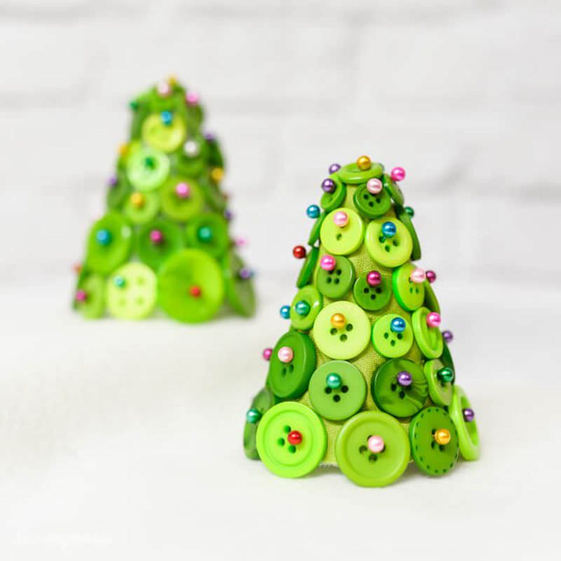 Button Christmas Trees